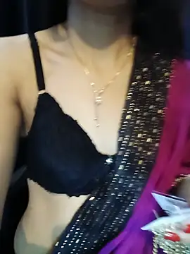 Saxy bhabhi79 online show from July 5, 5:31 pm