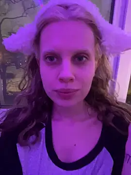 Maxine gold online show from February 27, 8:09 pm