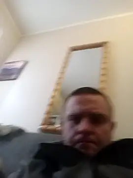 Snapshot of suqooo chatting on March 29, 6:02 am suqooo online show from March 29, 6:02 am