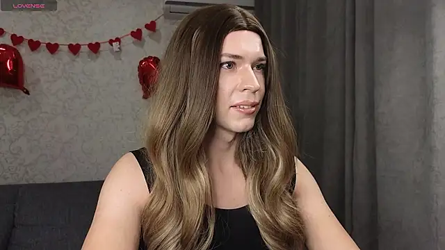 Anna inHear online show from February 27, 8:42 pm