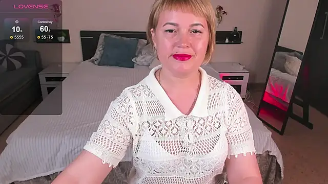 MaryClars online show from June 9, 6:36 am