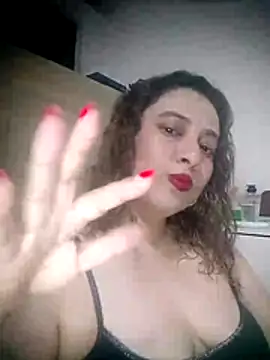 Snapshot of risitos23 chatting on March 27, 3:34 am risitos23 online show from March 27, 3:34 am