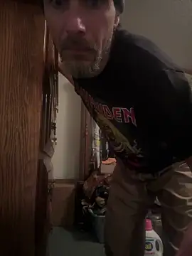 Snapshot of tommattsonn chatting on March 16, 5:13 am tommattsonn online show from March 16, 5:13 am