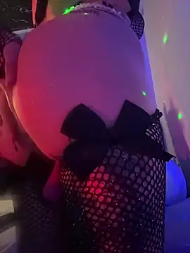 Maaddy LS online show from March 13, 7:53 pm