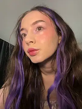 Snapshot of OliviaMorgan_ chatting on June 4, 5:57 am OliviaMorgan online show from June 4, 5:57 am