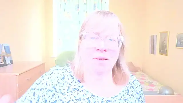 Emma Eclipsee online show from February 25, 10:14 am