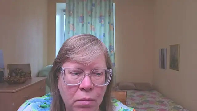 Emma Eclipsee online show from March 22, 12:52 pm