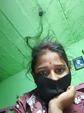 Snapshot of Vinita_cuty chatting on July 14, 3:18 pm Vinita cuty online show from July 14, 3:18 pm