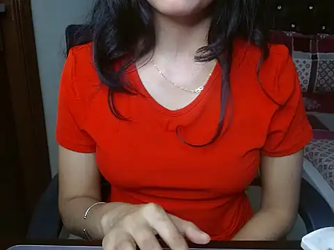 Your lust143 online show from June 6, 7:02 am