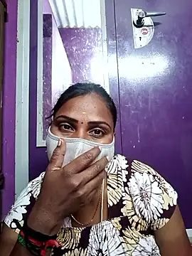 Tamil Hot Nisha online show from March 12, 6:47 pm