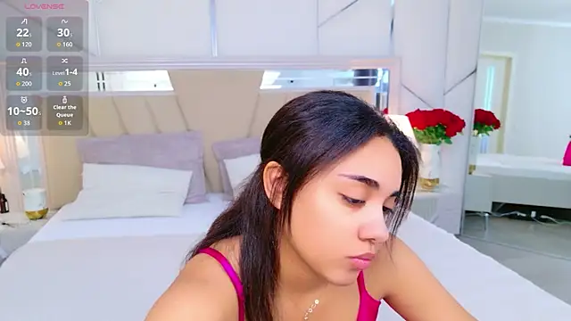 Luna Cortier online show from May 27, 5:26 am