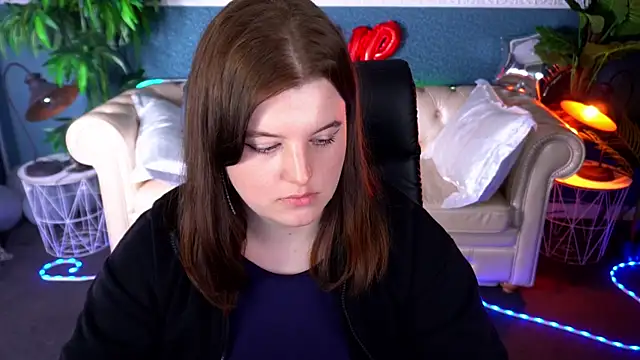 KristiFoxy online show from February 24, 12:03 pm