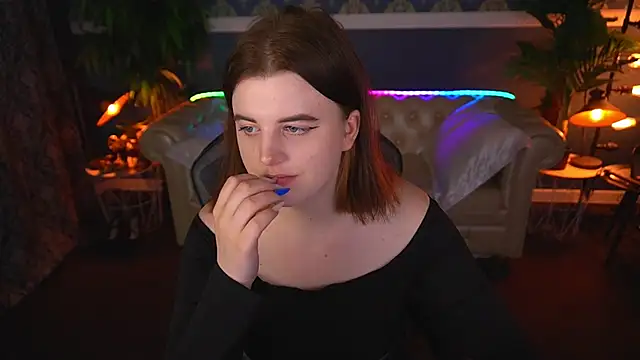 KristiFoxy online show from May 23, 12:20 pm
