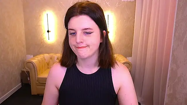 KristiFoxy online show from July 15, 5:02 am