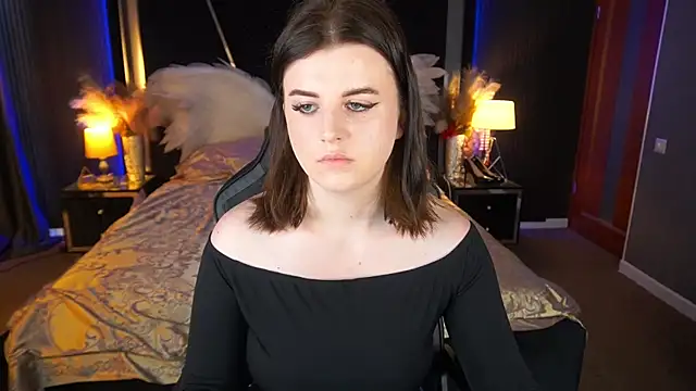 KristiFoxy online show from July 26, 12:23 pm