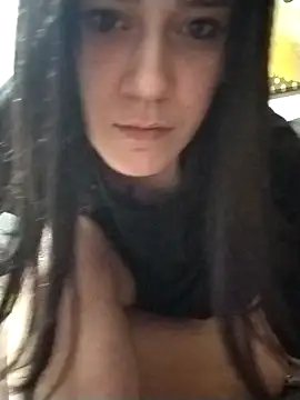 Snapshot of _alya__ chatting on April 8, 7:36 pm alya online show from April 8, 7:36 pm