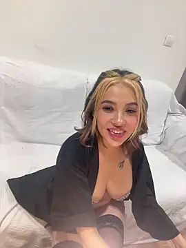 freyha20336 online show from February 7, 8:45 pm