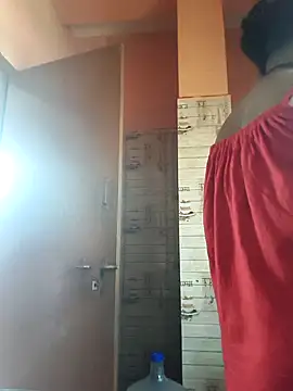 Snapshot of 06Rozi chatting on February 20, 7:43 am 06Rozi online show from February 20, 7:43 am