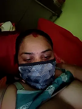 Snapshot of 06Rozi chatting on March 11, 5:02 am 06Rozi online show from March 11, 5:02 am