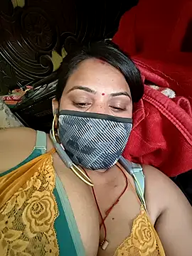 Snapshot of 06Rozi chatting on March 18, 5:21 am 06Rozi online show from March 18, 5:21 am