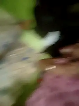 Snapshot of 06Rozi chatting on March 28, 7:30 am 06Rozi online show from March 28, 7:30 am