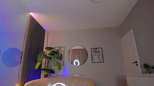 MissObsidian online show from February 26, 9:36 pm