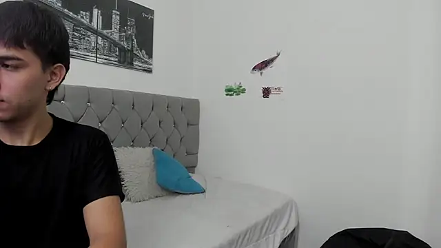 Snapshot of _1DERECK chatting on March 20, 9:47 am 1DERECK online show from March 20, 9:47 am