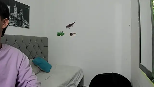 Snapshot of _1DERECK chatting on March 22, 10:51 am 1DERECK online show from March 22, 10:51 am