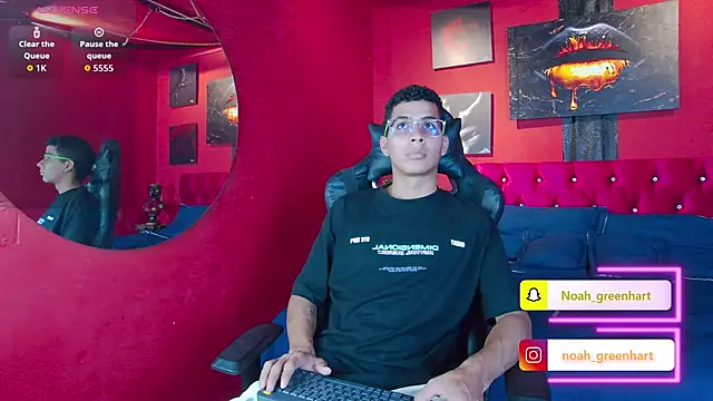 Noah Greenhartt online show from March 25, 8:48 pm