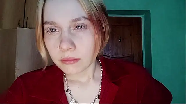 MillyVillage online show from February 4, 7:25 am