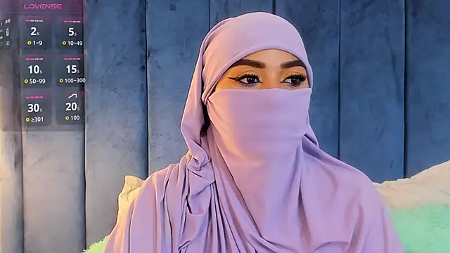 fatimarab   online show from March 13, 3:24 am