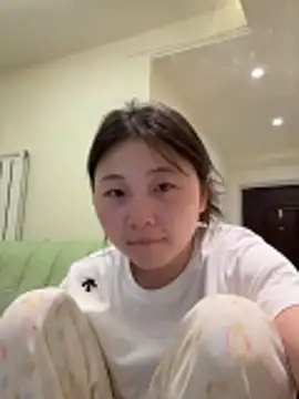 Snapshot of LXR77887 chatting on March 24, 8:41 am LXR77887 online show from March 24, 8:41 am