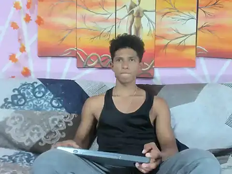 Yoel hot2004 online show from February 15, 7:32 pm