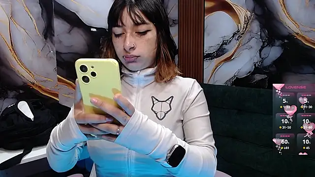  weird sativa online show from July 30, 11:31 am