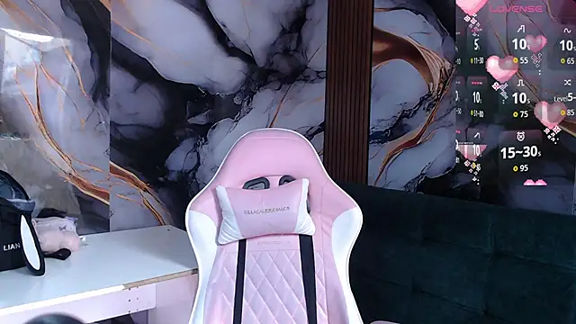  weird sativa online show from August 1, 3:44 pm