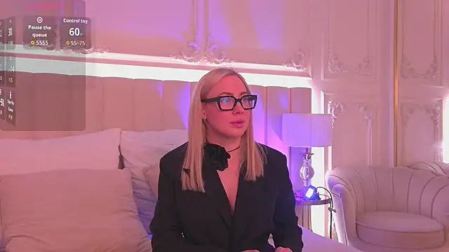 NicoleRays online show from February 9, 12:53 pm