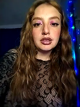 Deimoonblack26 online show from March 5, 9:00 pm