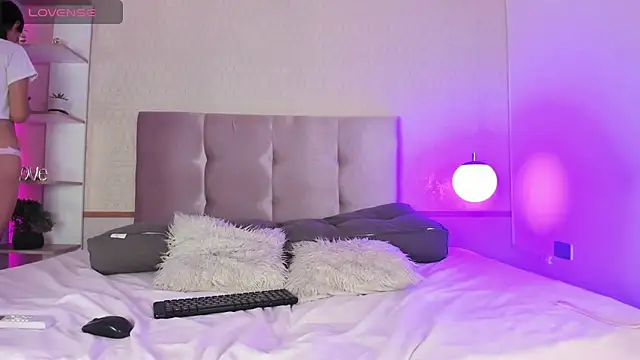 Sweet Angelinee online show from March 4, 3:23 am