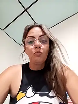 Snapshot of MONITA_SEXXX chatting on March 26, 11:38 am MONITA SEXXX online show from March 26, 11:38 am