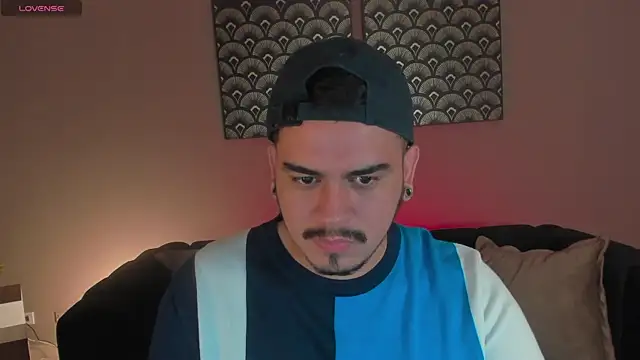 Chriss Hunt online show from February 10, 8:29 am