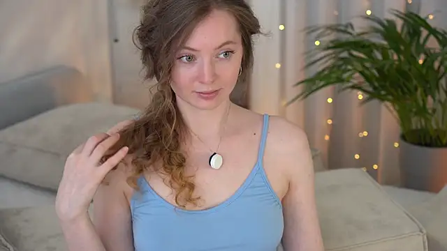 moan elisa online show from April 30, 3:57 am