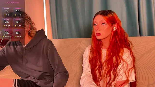 Snapshot of EternalDream_ chatting on February 24, 8:29 pm EternalDream online show from February 24, 8:29 pm