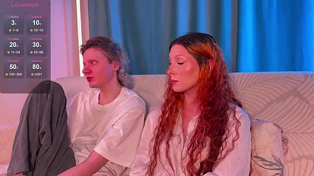 Snapshot of EternalDream_ chatting on April 9, 7:08 pm EternalDream online show from April 9, 7:08 pm