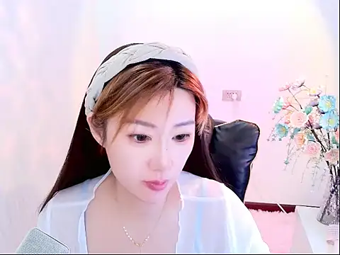 zhuzhu-66 online show from June 2, 5:42 am