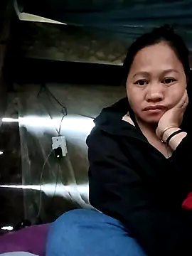 Snapshot of Bigboob_pussyxx chatting on March 8, 12:30 am Bigboob pussyxx online show from March 8, 12:30 am