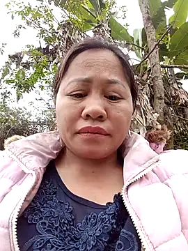 Snapshot of Bigboob_pussyxx chatting on March 15, 3:45 am Bigboob pussyxx online show from March 15, 3:45 am