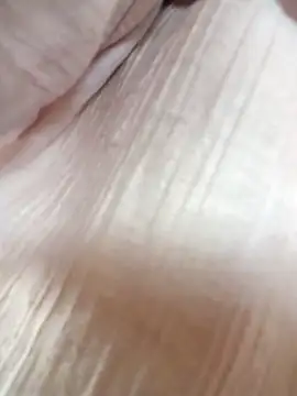 Snapshot of Bigboob_pussyxx chatting on March 30, 7:20 am Bigboob pussyxx online show from March 30, 7:20 am