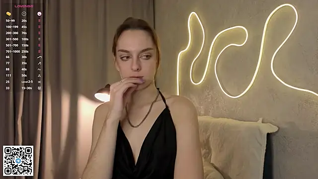 MiraPrudden online show from February 4, 7:42 pm