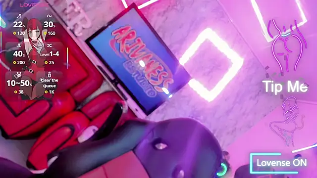 Snapshot of Maddye_Fox chatting on March 17, 7:28 pm Maddye Fox online show from March 17, 7:28 pm