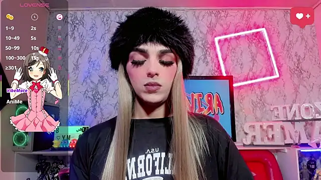 Snapshot of Maddye_Fox chatting on March 28, 7:13 pm Maddye Fox online show from March 28, 7:13 pm